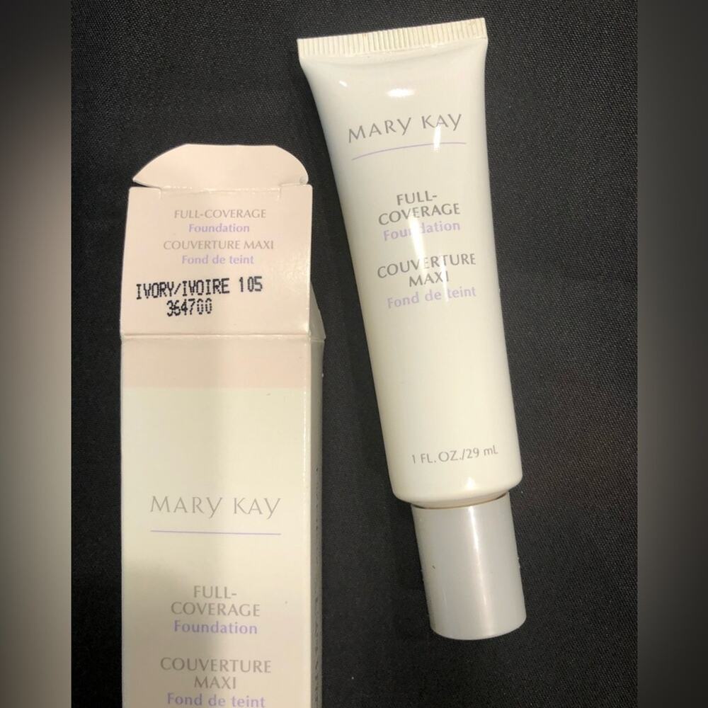 Mary Kay Full Coverage Foundation Ivory 105 NWT